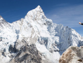 Explore Beauty Of Everest