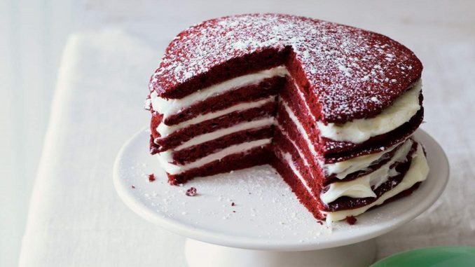 Valentine's Day Is Approaching; Celebrate It With This Thousand Layered Cake.