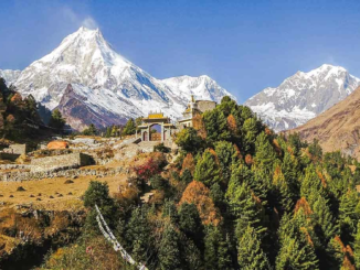 Manaslu Circuit Trek Best