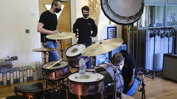 Ali Ata on Studio-Produced Bands