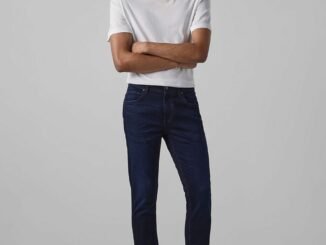 Relaxed fit jeans
