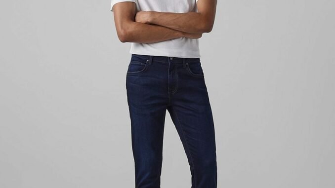 Relaxed fit jeans
